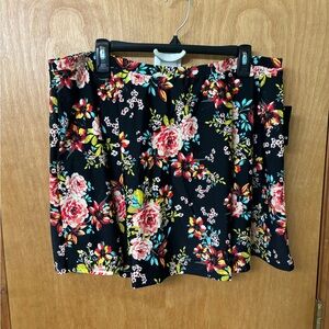 Torrid size 3 swim skirt with shorts NWT